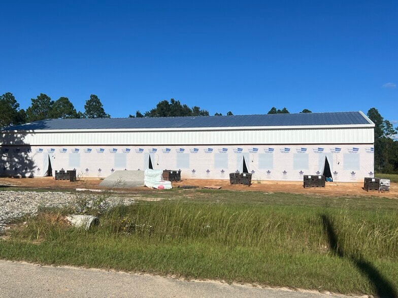 More Photos Of 2109 Chanabby Ct, Statesboro Warehouse For Lease