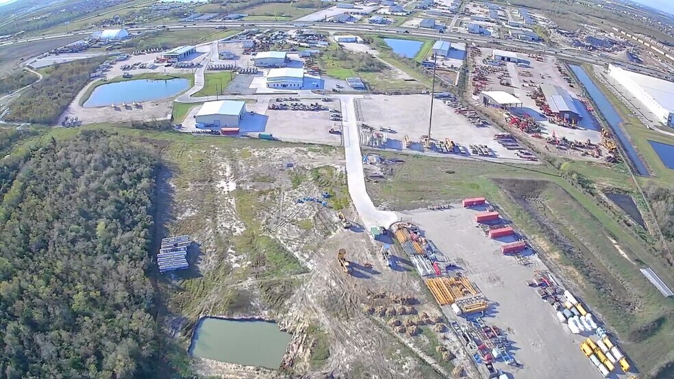 More Photos Of 11603 I-10 Frontage, Baytown Land For Lease
