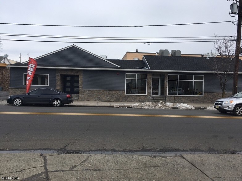More Photos Of 457 Paterson Ave, Wallington Restaurant For Lease