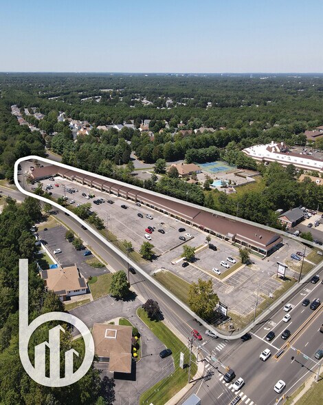 More Photos Of 2610-3000 Yorktown Blvd, Brick General Retail For Lease