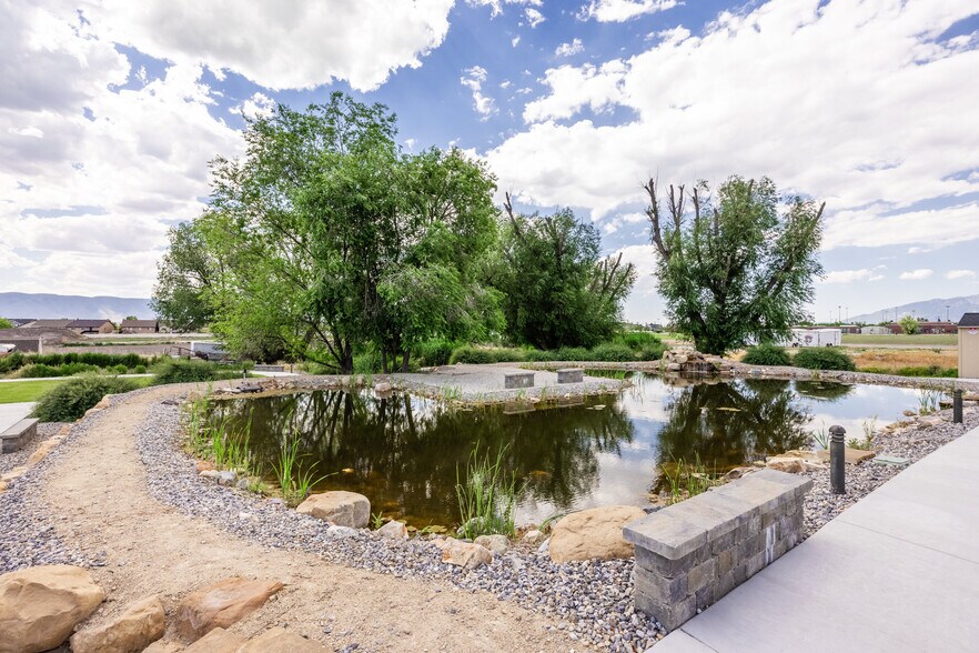 More Photos Of 600 S Geneva Rd, Orem Schools For Sale