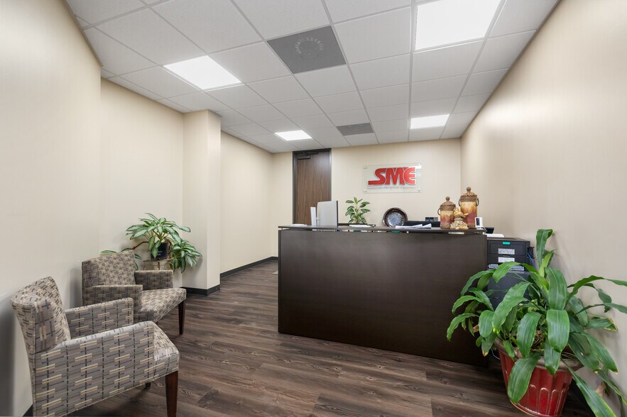 More Photos Of 16647 Telge Rd, Cypress Warehouse For Sale