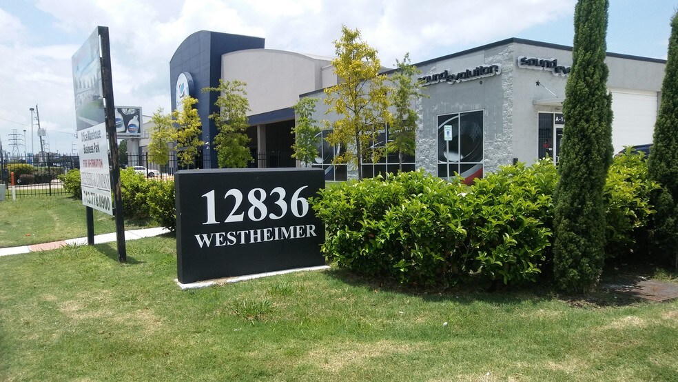 More Photos Of 12836 Westheimer Rd, Houston Warehouse For Lease