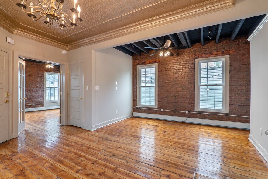 More Photos Of 462-470 2nd Ave, Troy Storefront Retail Residential For Sale