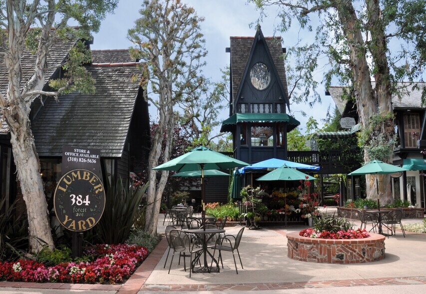 Primary Photo Of 384 Forest Ave, Laguna Beach General Retail For Lease