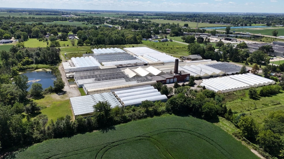 More Photos Of 909 Lemoyne Rd, Northwood Industrial For Sale