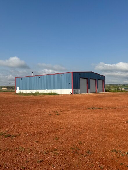 More Photos Of 2042 125th Avenue NW Ave, Watford City Warehouse For Sale