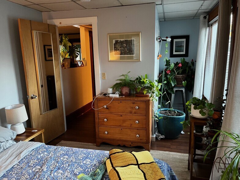 More Photos Of 311 Main St, Westbrook Multifamily For Sale