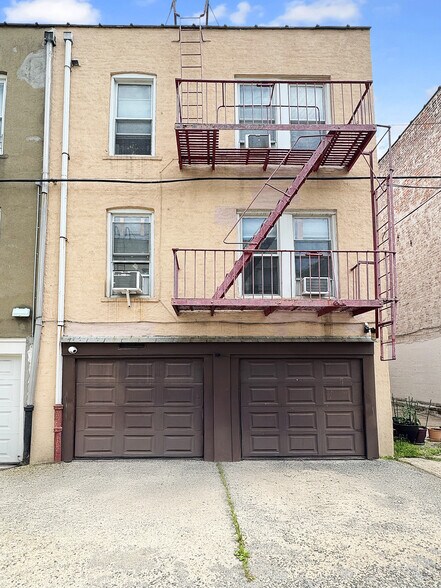 More Photos Of 1840 21st Dr, Astoria Multifamily For Sale