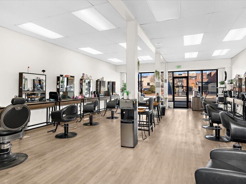 More Photos Of 723 Frederick Rd, Catonsville Storefront For Lease