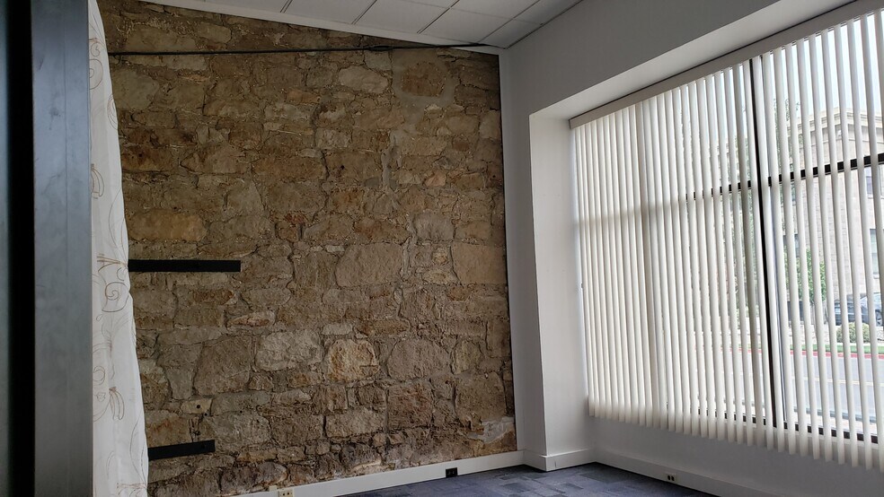 More Photos Of 202 N Carson St, Carson City Office For Lease