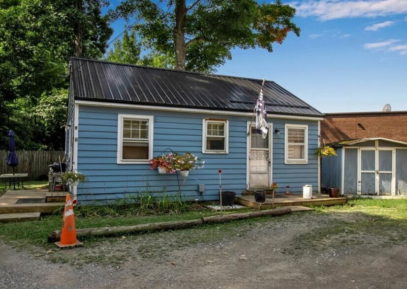 More Photos Of 6879 Erie Rd, Derby Apartments For Sale