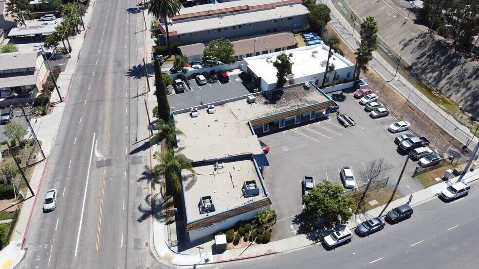 More Photos Of 311 E Washington Ave, Escondido Office For Lease