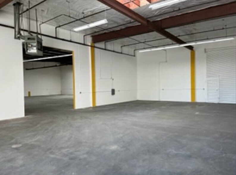 More Photos Of 430-458 Hester St, San Leandro Warehouse For Lease