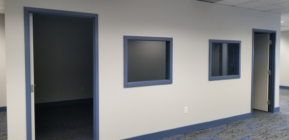 More Photos Of 40 Main St, Toms River Medical For Lease