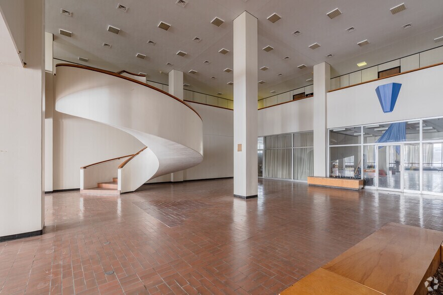 More Photos Of 1200 6th St, Detroit Office Residential For Sale