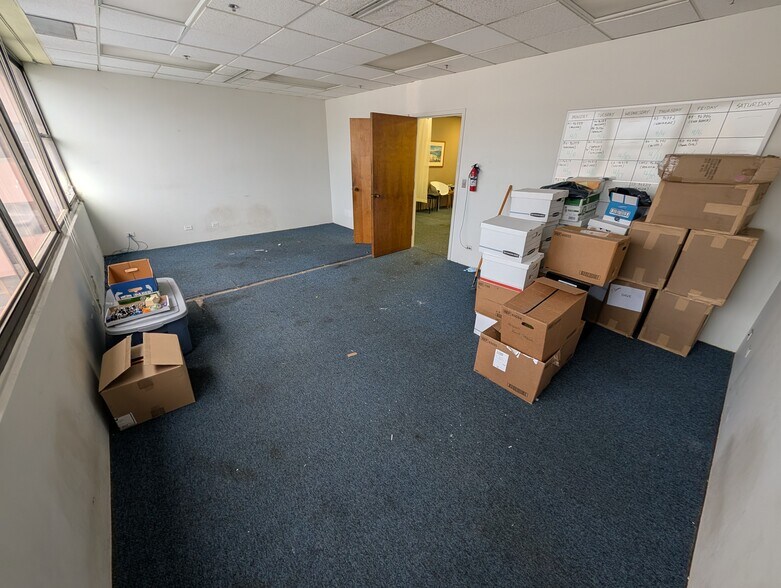 More Photos Of 1314 S king St, Honolulu Medical For Lease
