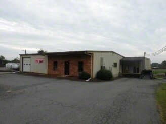 More Photos Of 662 Angus Ct, Rural Hall Light Distribution For Lease