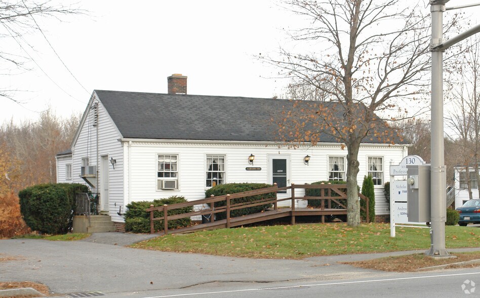 More Photos Of 130 Main St, Gorham Office For Lease