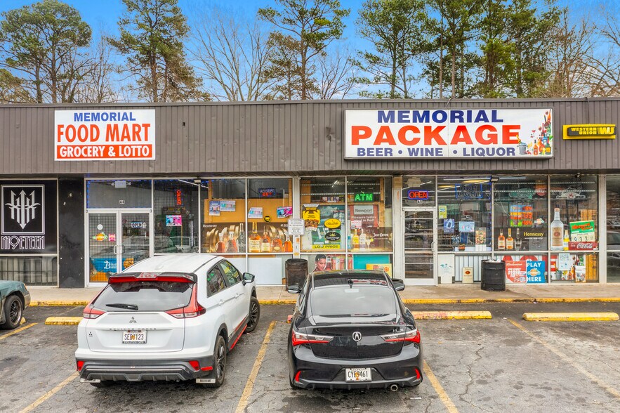 More Photos Of 4959 Memorial Dr, Stone Mountain Freestanding For Sale