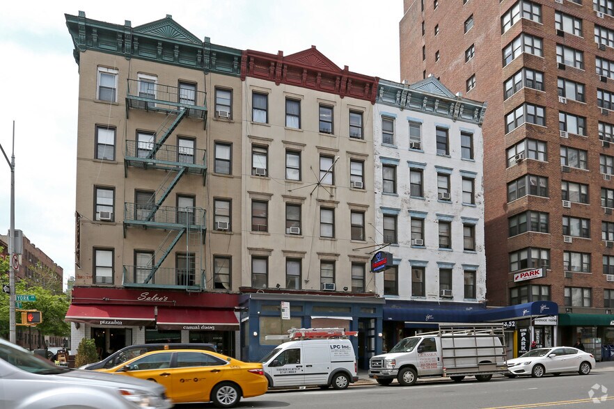 More Photos Of 1479 York Ave, New York Apartments For Lease
