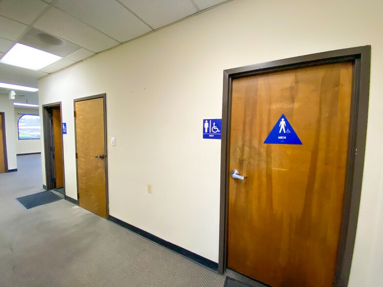 More Photos Of 550-576 Sycamore Dr, Milpitas Research And Development For Sale