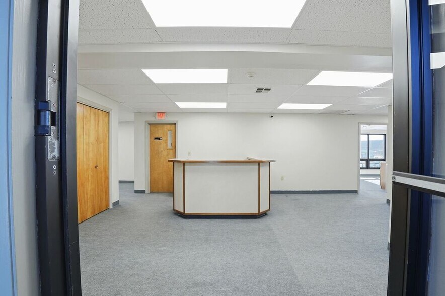 More Photos Of 49 Plain St, North Attleboro Medical For Lease