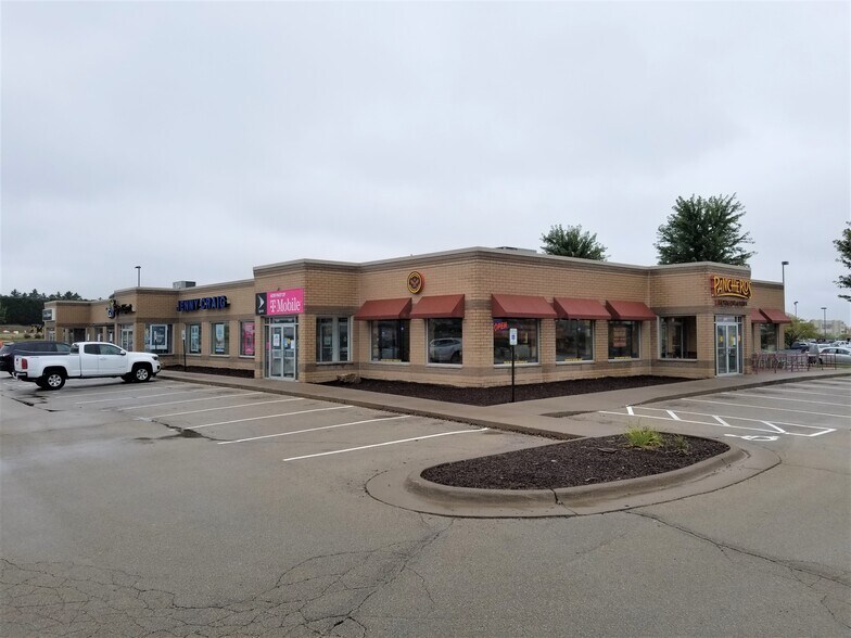 More Photos Of 4840 Asbury Rd, Dubuque Storefront Retail Office For Lease