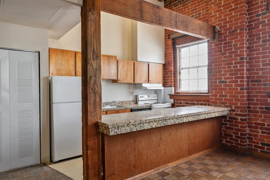 More Photos Of , Richmond Multifamily For Sale