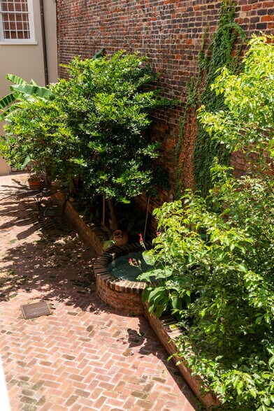 More Photos Of 1018 Bienville Ave, New Orleans Office For Lease