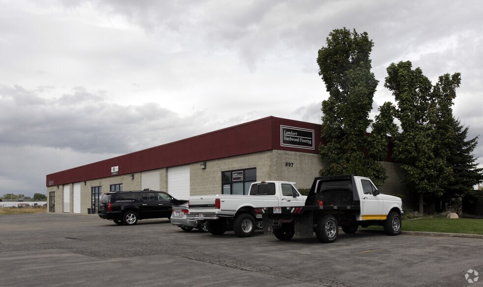 More Photos Of 897 N McCormick Way, Layton Light Manufacturing For Lease