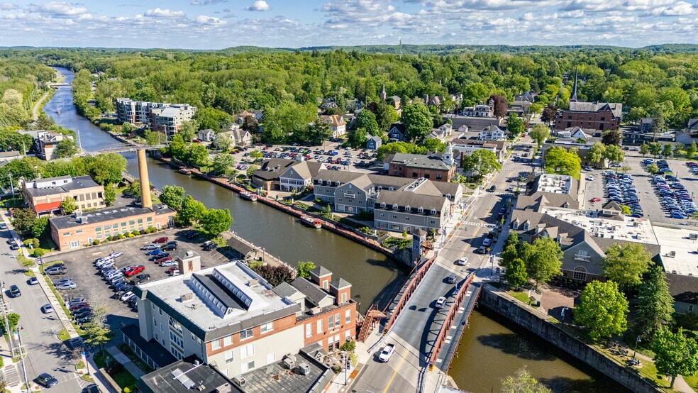 More Photos Of 166 N Main St, Fairport Apartments For Sale