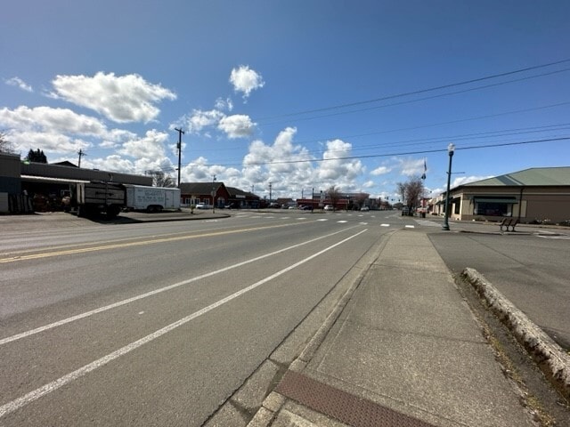 More Photos Of 109 Main, Elma General Retail For Sale