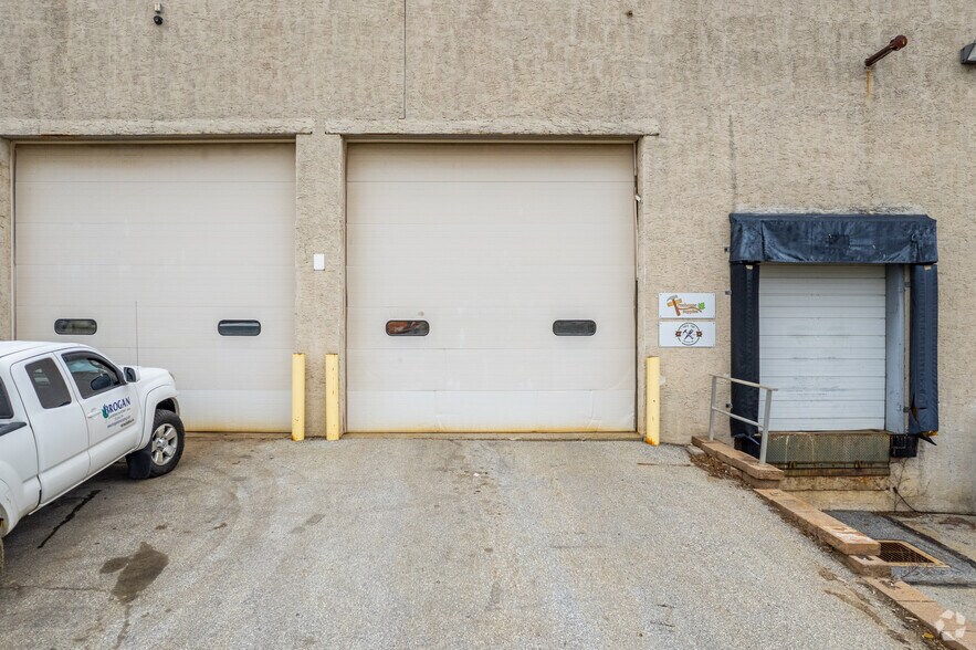 More Photos Of 208 Welsh Pool Rd, Exton Industrial For Lease