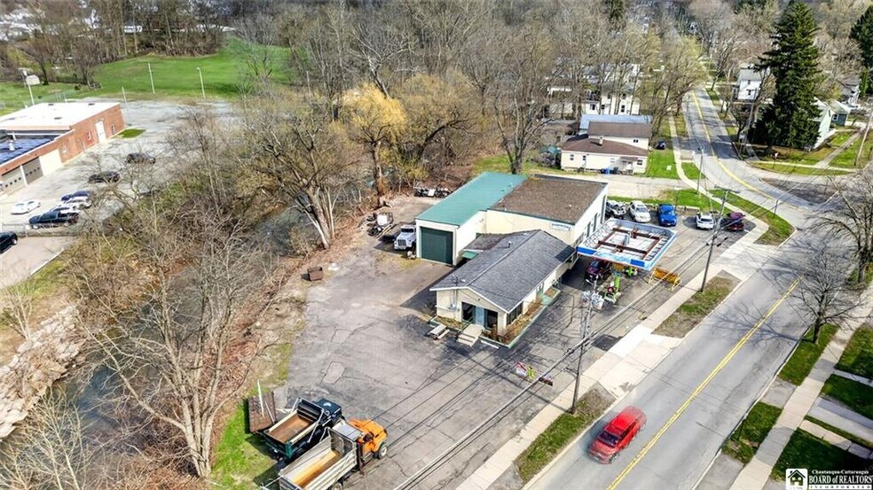 More Photos Of 80 Water St, Fredonia Auto Repair For Sale