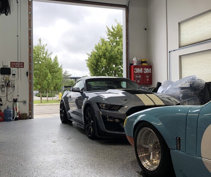 More Photos Of 3939 Tollhouse Dr, Naples Warehouse For Lease