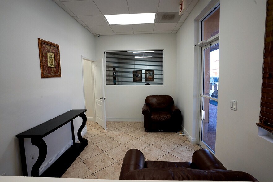 More Photos Of 5781-5797 NW 151st St, Miami Lakes Loft Creative Space For Sale