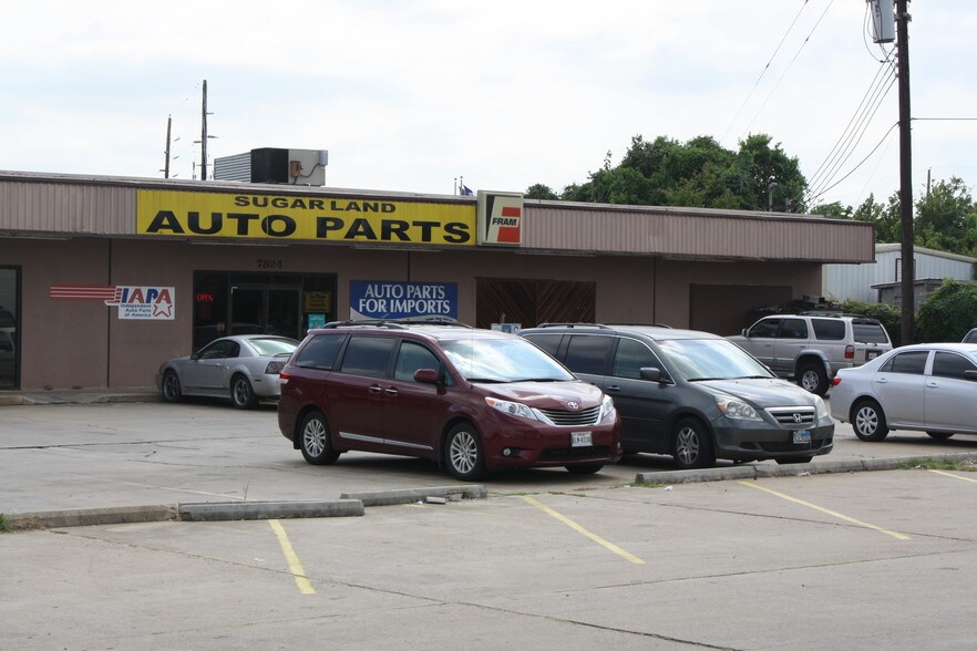 More Photos Of 7822 Highway 90A, Sugar Land Freestanding For Lease