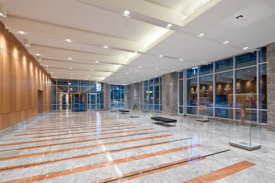 More Photos Of 301 Fayetteville St, Raleigh Office For Lease
