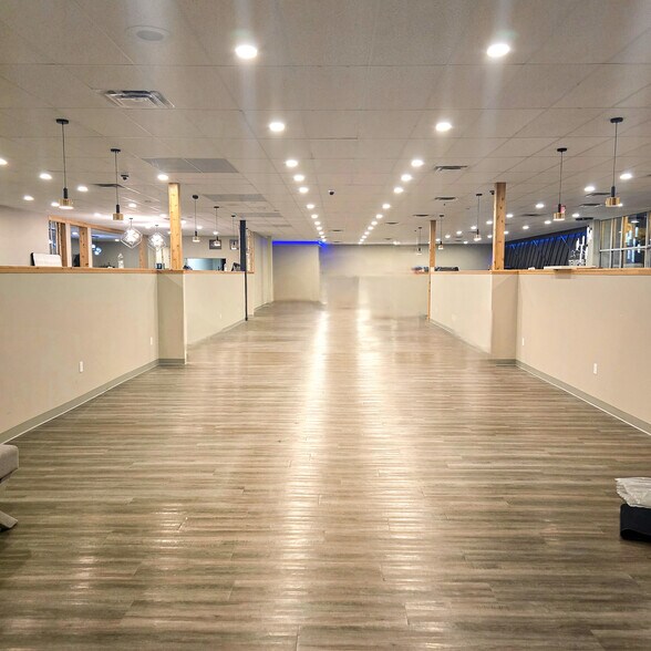 More Photos Of 1717 Williston Rd, South Burlington Freestanding For Sale