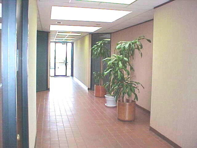 More Photos Of 11210 Steeplecrest, Houston Office For Lease