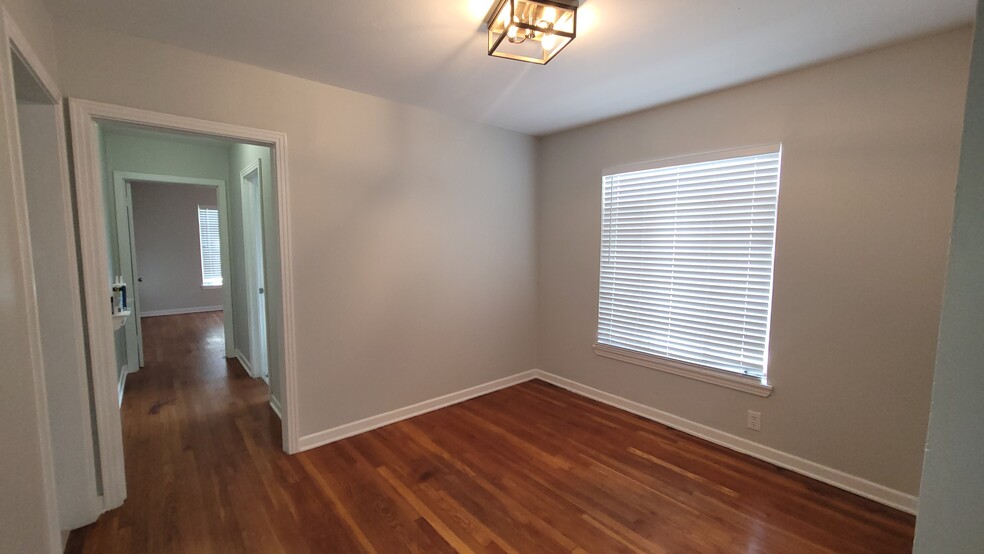 More Photos Of 340 Natalen Ave, San Antonio Multifamily For Sale