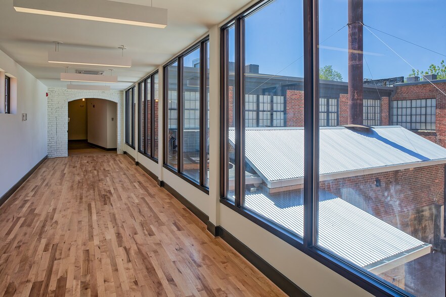 More Photos Of 1131 Commerce St, Petersburg Apartments For Sale