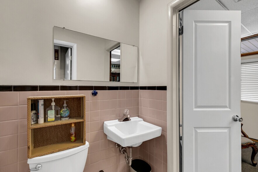 More Photos Of 9 Hospital Dr, Toms River Medical For Sale