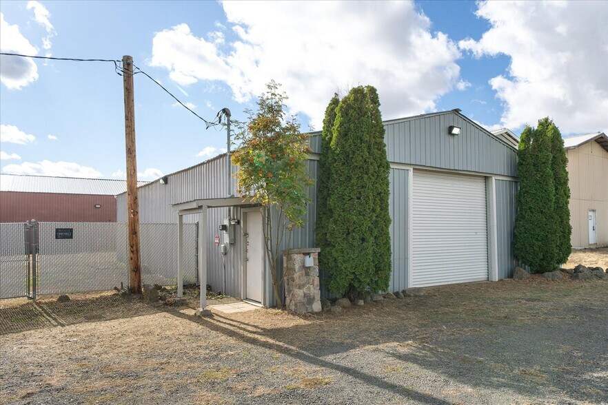 More Photos Of 12825 W 17th Ave, Airway Heights Warehouse For Sale