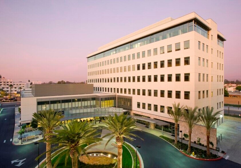 Primary Photo Of 1010 W La Veta Ave, Orange Medical For Lease