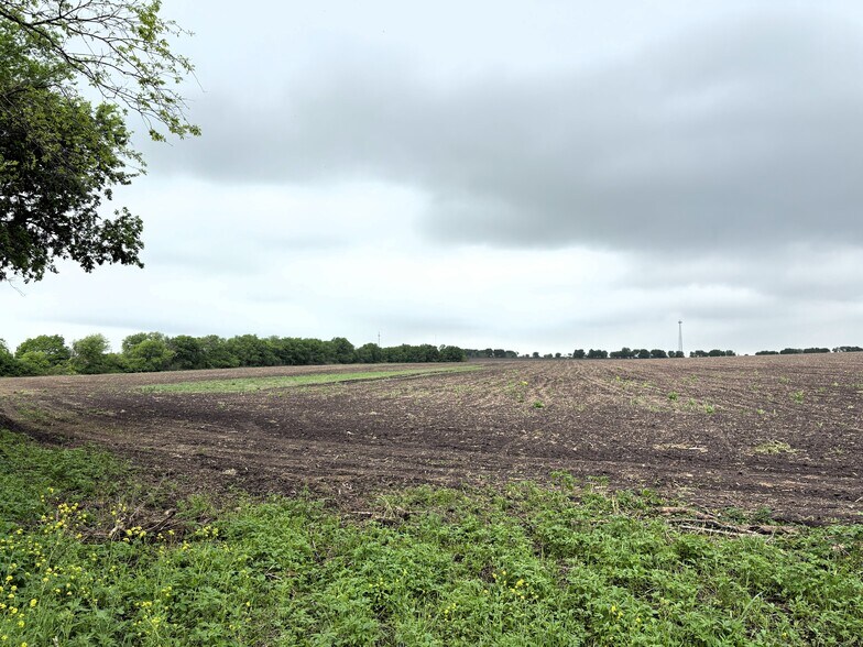 More Photos Of 255 TX-7, Eddy Land For Sale