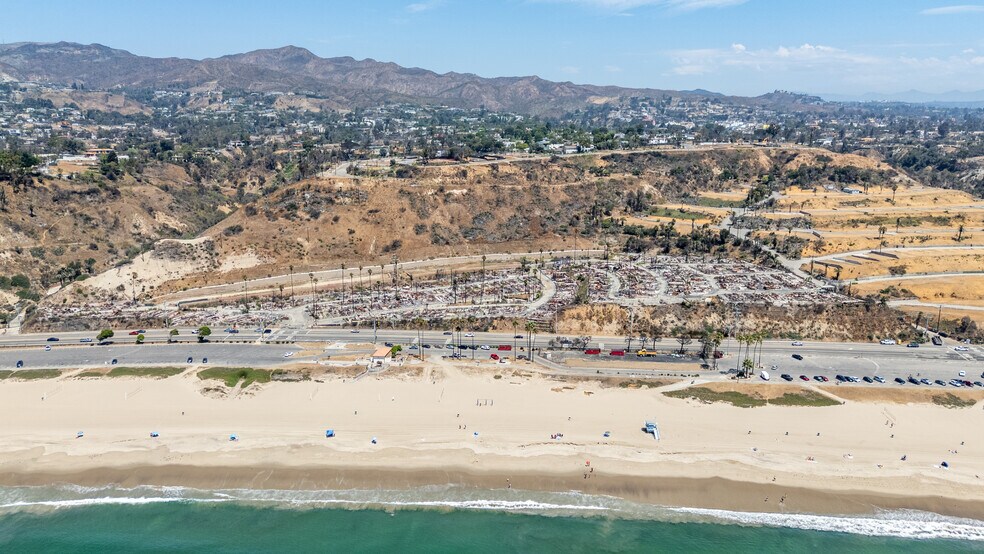 More Photos Of 16321 Pacific Coast Highway, Pacific Palisades Land For Sale