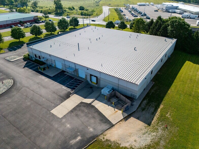 More Photos Of 8261 State Route 235, Dayton Light Manufacturing For Sale