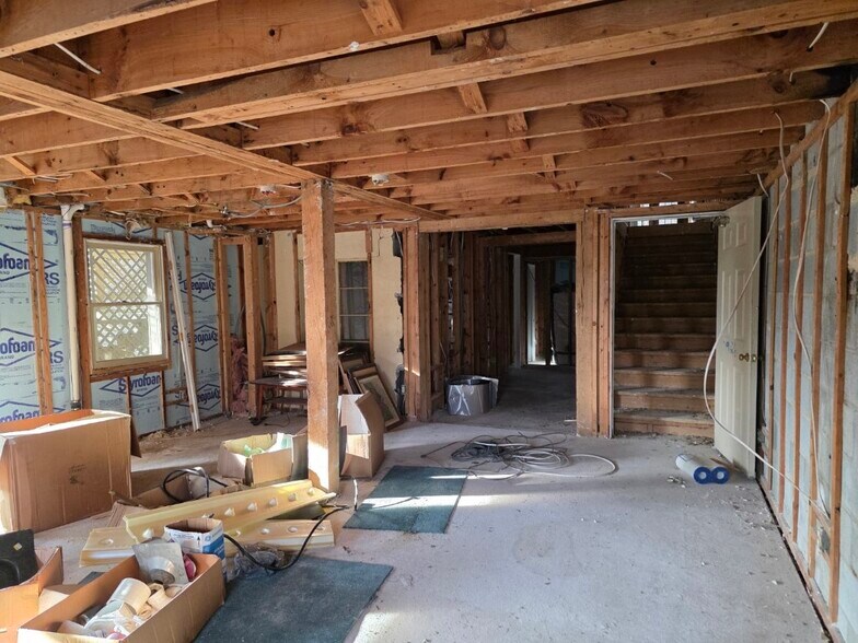 More Photos Of 182 Woodberry Rd Sw, Meadows Of Dan Hotel For Sale